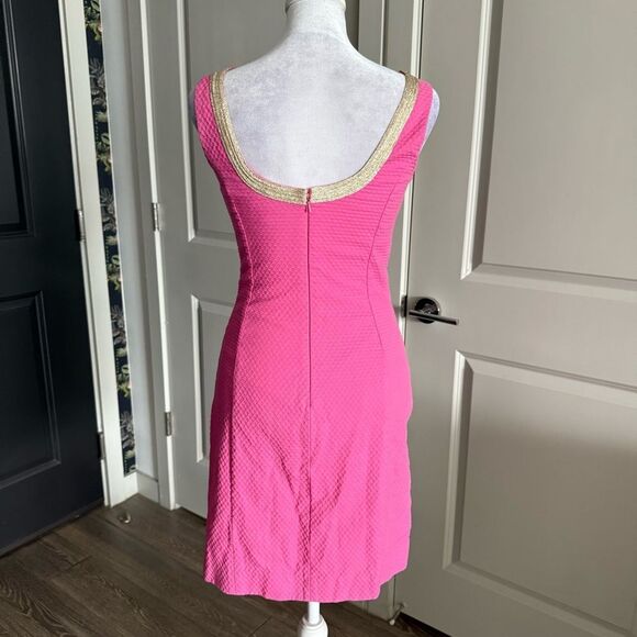 Lily Pulitzer Janice Shift Dress in Pink with Gold Detail Size 00 - Picture 5 of 8
